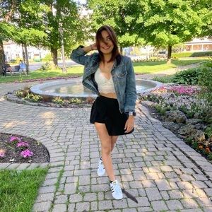 Meet your Posher, Lolo